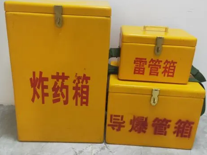 青松路街道玻璃钢雷管箱的适用范围
